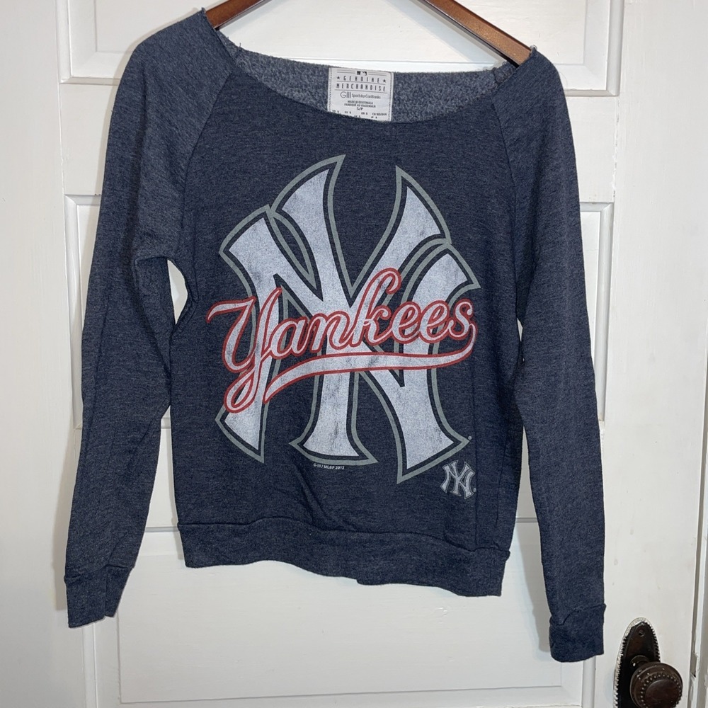 Genuine Merchandise‎ Yankees Pullover Sweatshirt Small